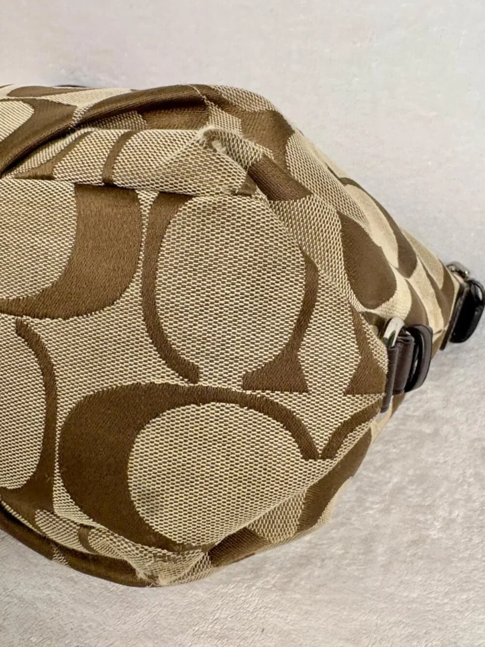 Coach Vintage Y2K Signature Canvas Hobo